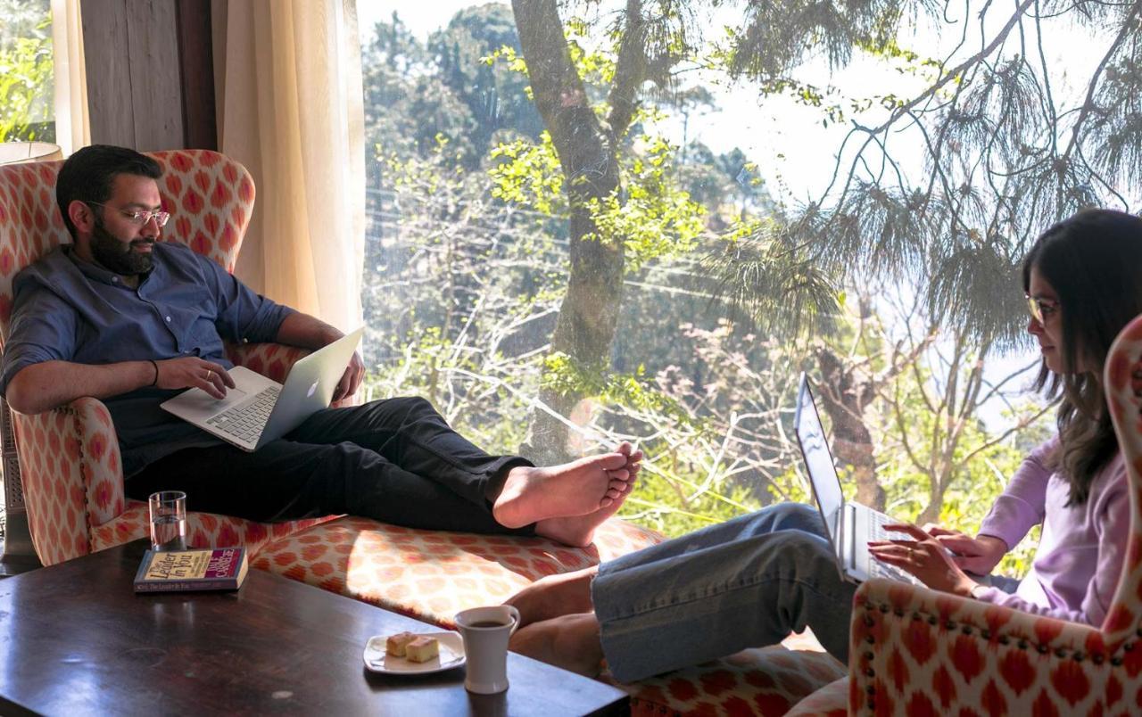 Stayvista At The Winter Line With Complimentary Breakfast Kasauli Exterior foto