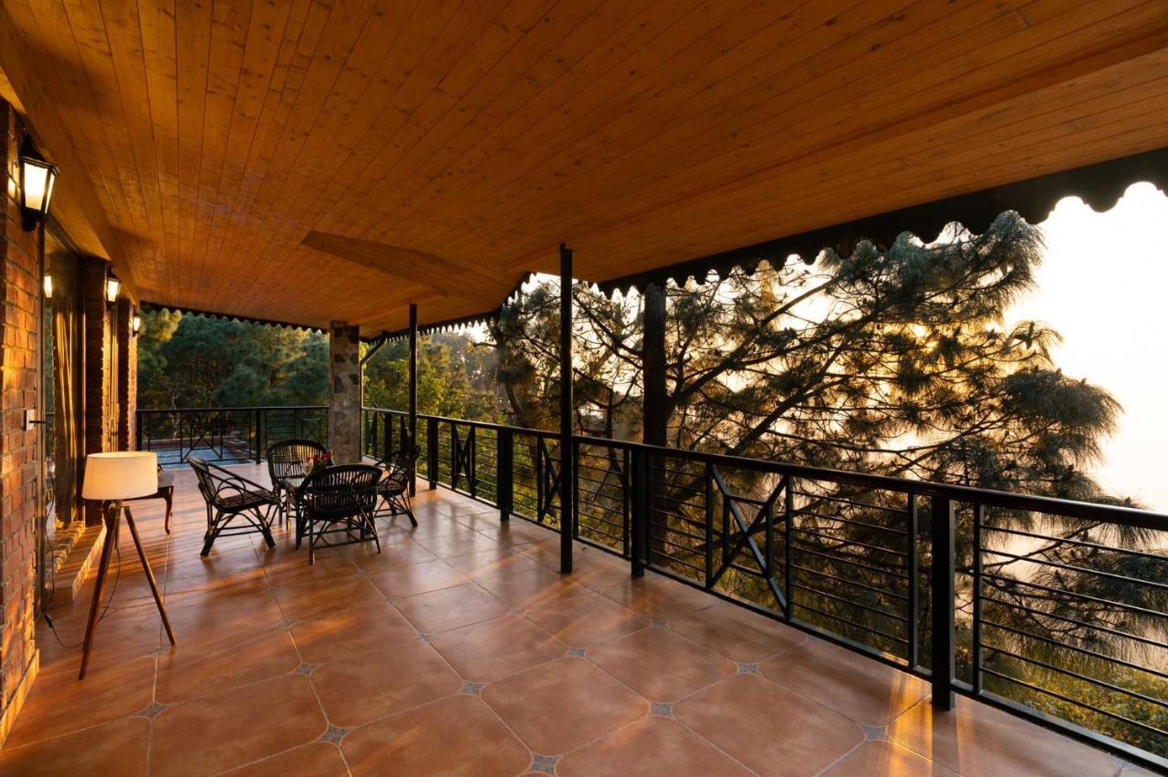 Stayvista At The Winter Line With Complimentary Breakfast Kasauli Exterior foto