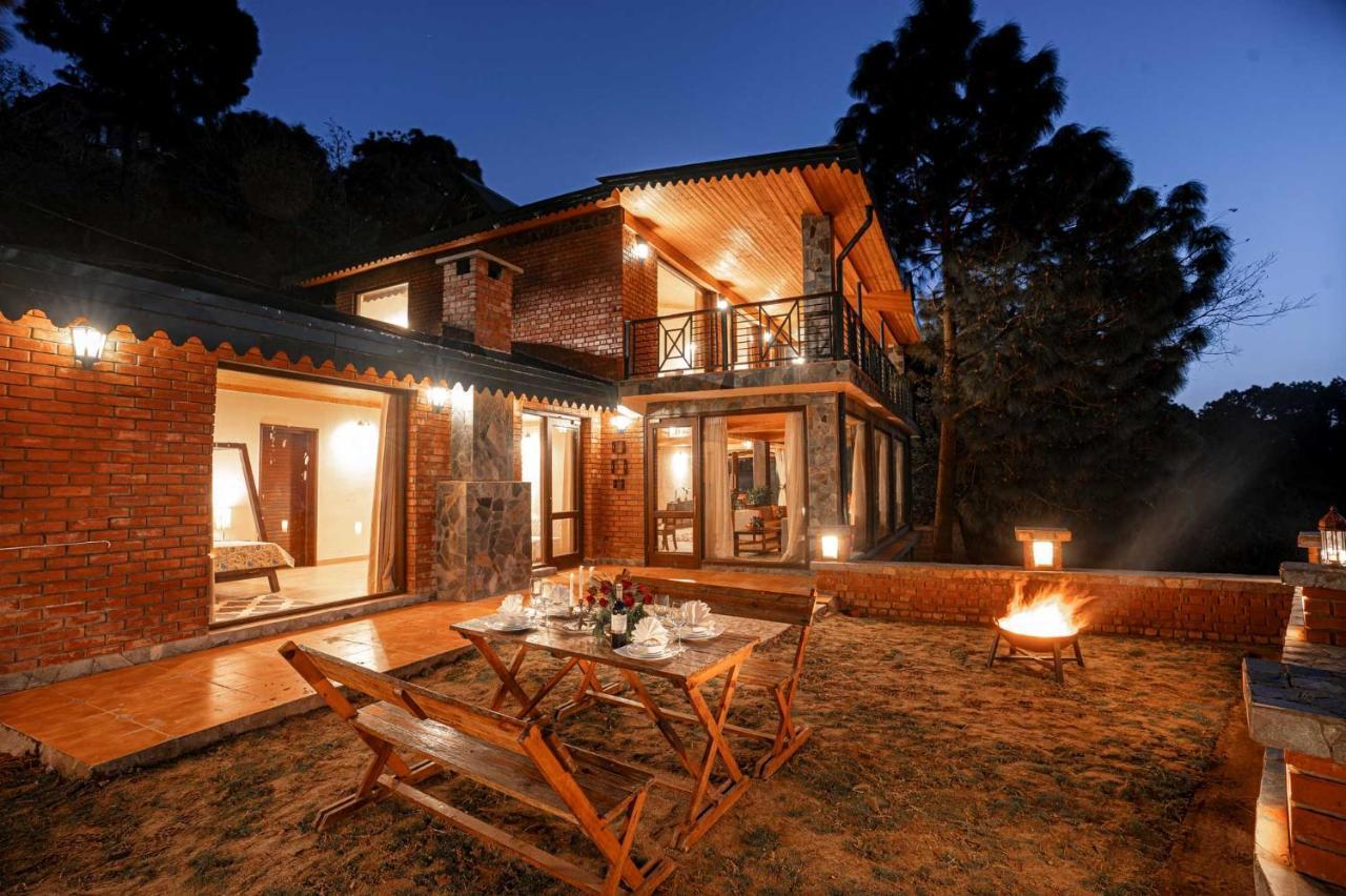 Stayvista At The Winter Line With Complimentary Breakfast Kasauli Exterior foto